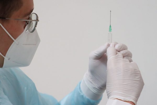Ouverture des centres de vaccination contre la COVID-19